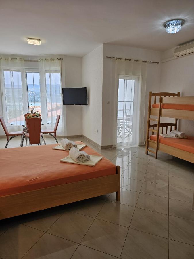 Apartmani Barnjak Trogir Dış mekan fotoğraf