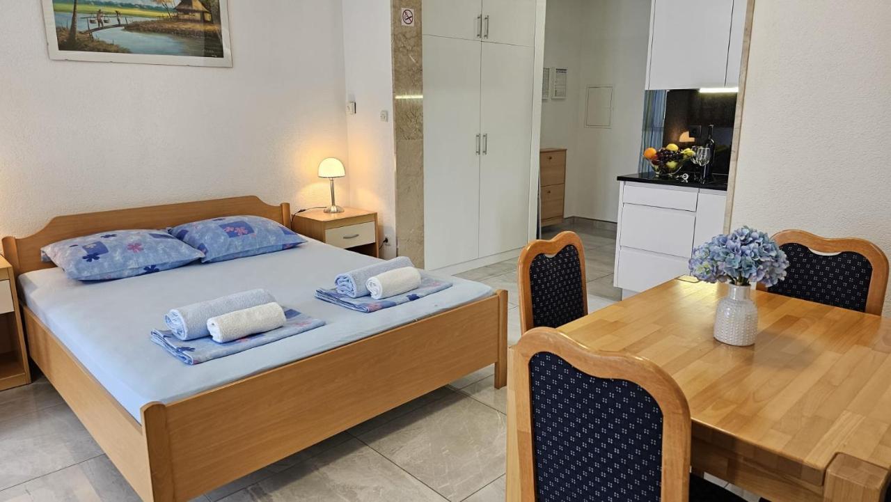 Apartmani Barnjak Trogir Dış mekan fotoğraf
